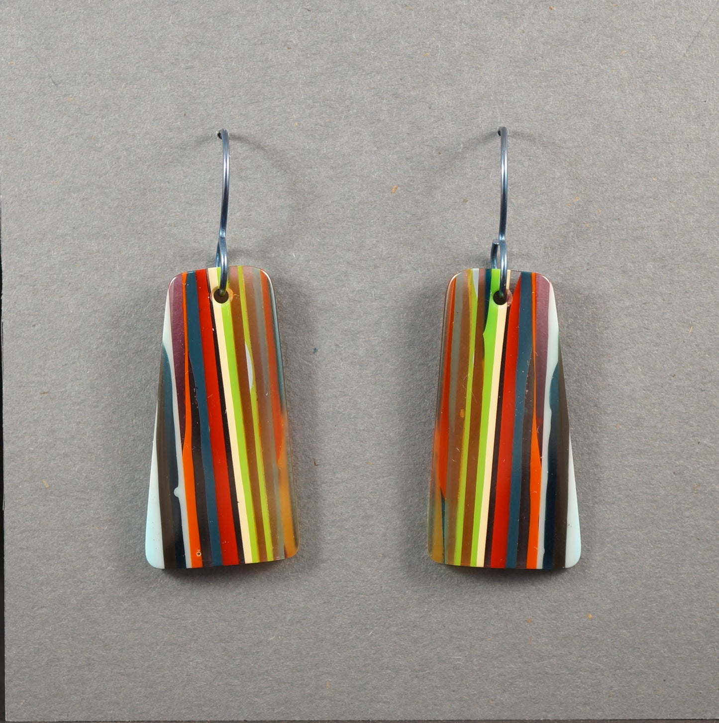 Surfite Earrings w Niobium Hooks