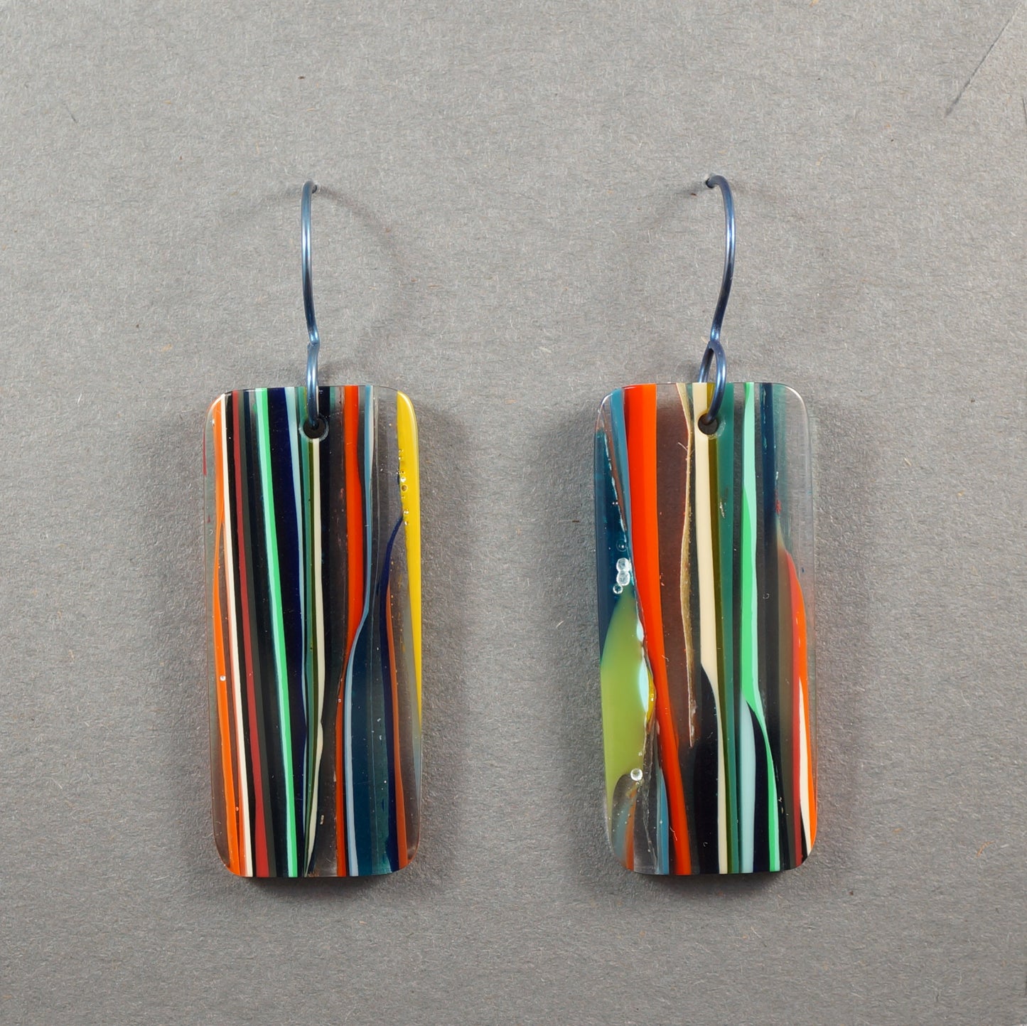 Surfite Earrings w Niobium Hooks