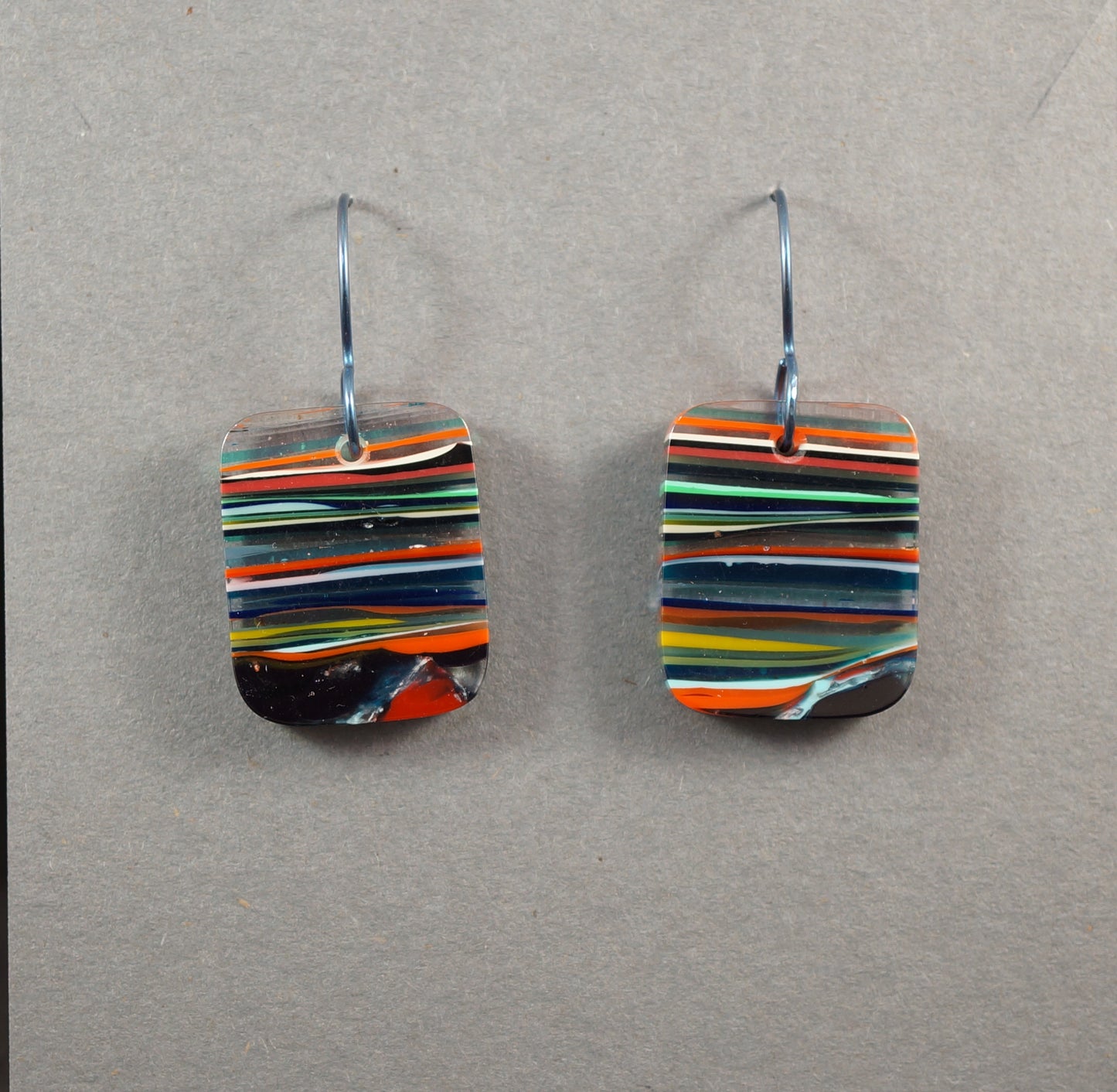 Surfite Earrings w Niobium Hooks