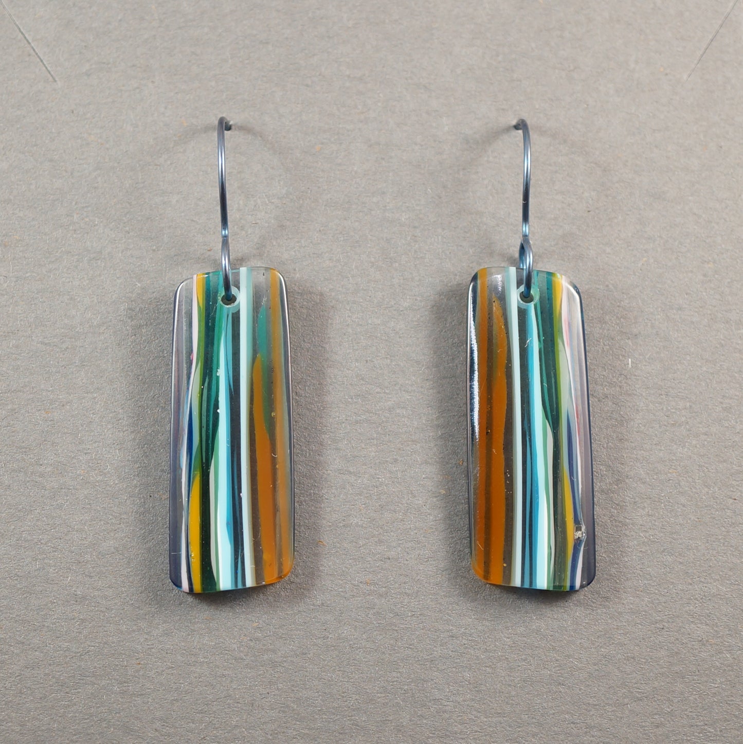 Surfite Earrings w Niobium Hooks