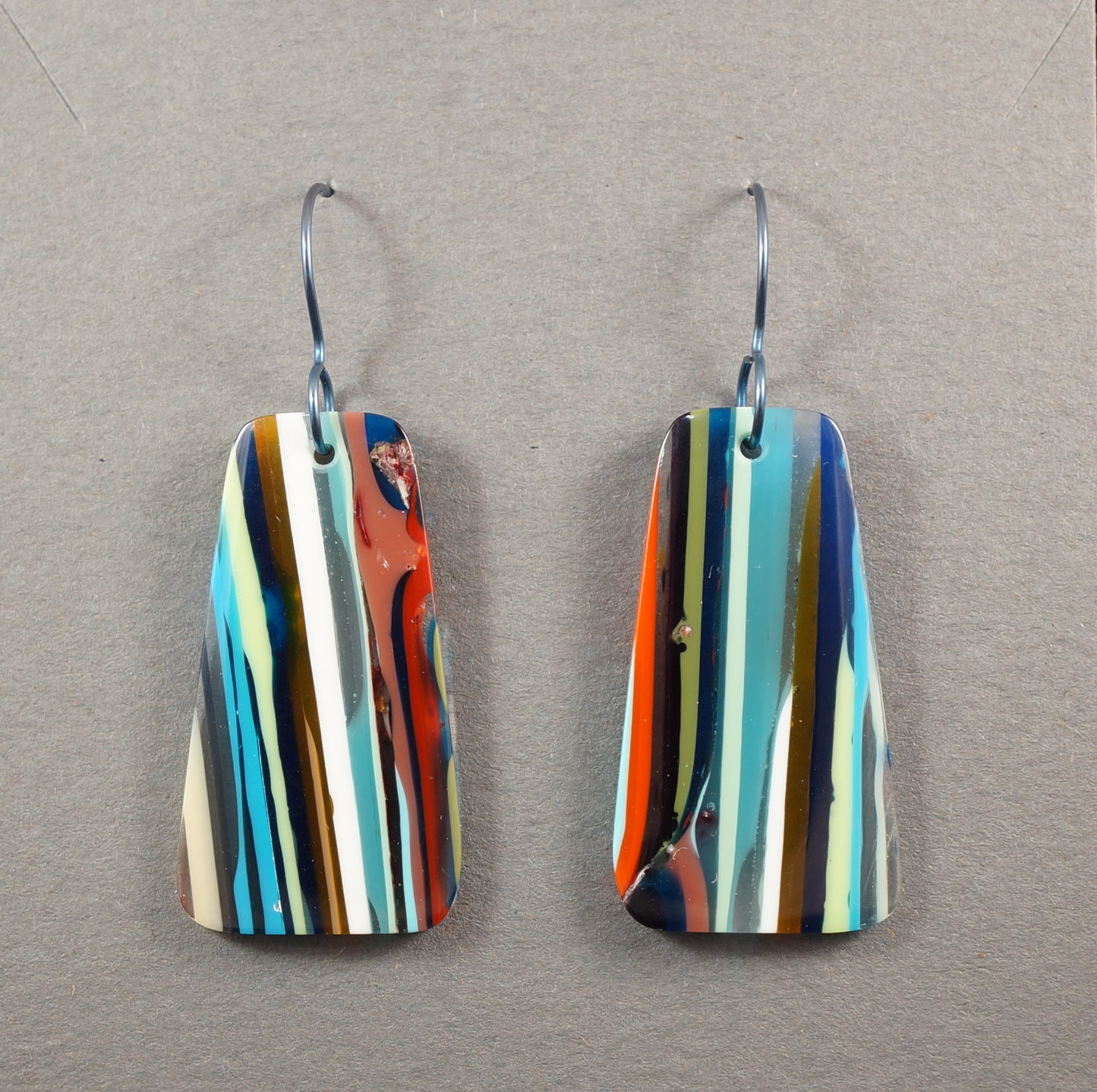 Surfite Earrings w Niobium Hooks