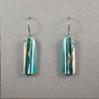 Surfite Earrings w Niobium Hooks