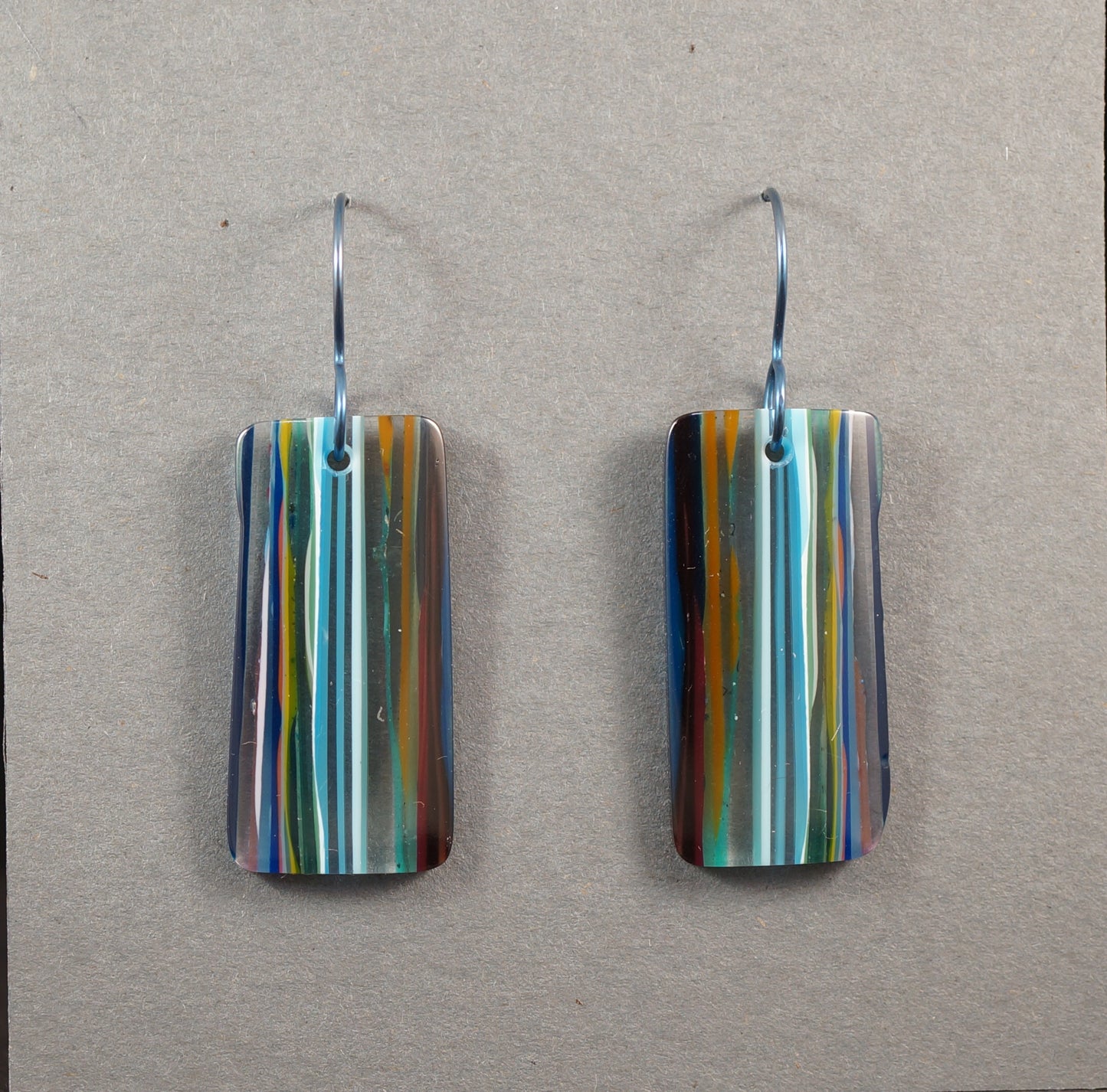 Surfite Earrings w Niobium Hooks