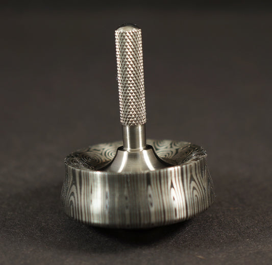 UDW #2040 1"	Bluetongue Damasteel & Titanium Spinning Top