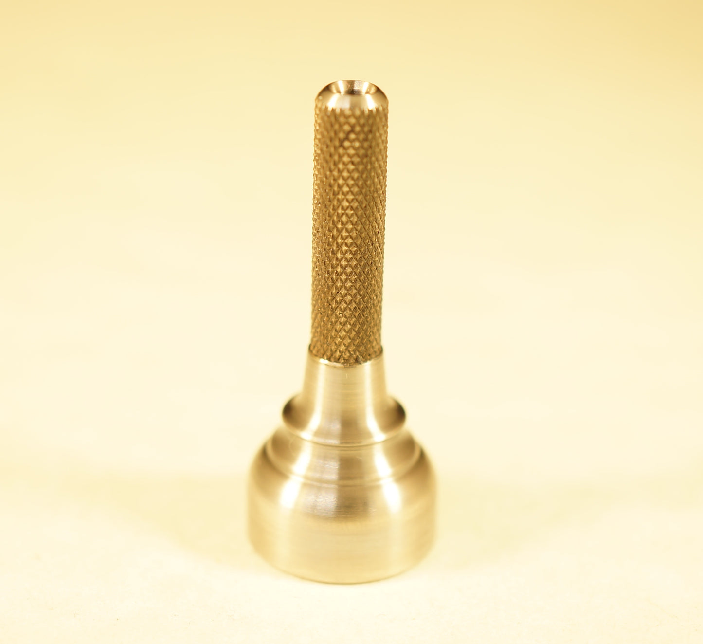 Zipper Pull  #3	1.28"x.52"	Titanium