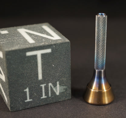 Zipper Pull #4	1.42"x.53"	Titanium