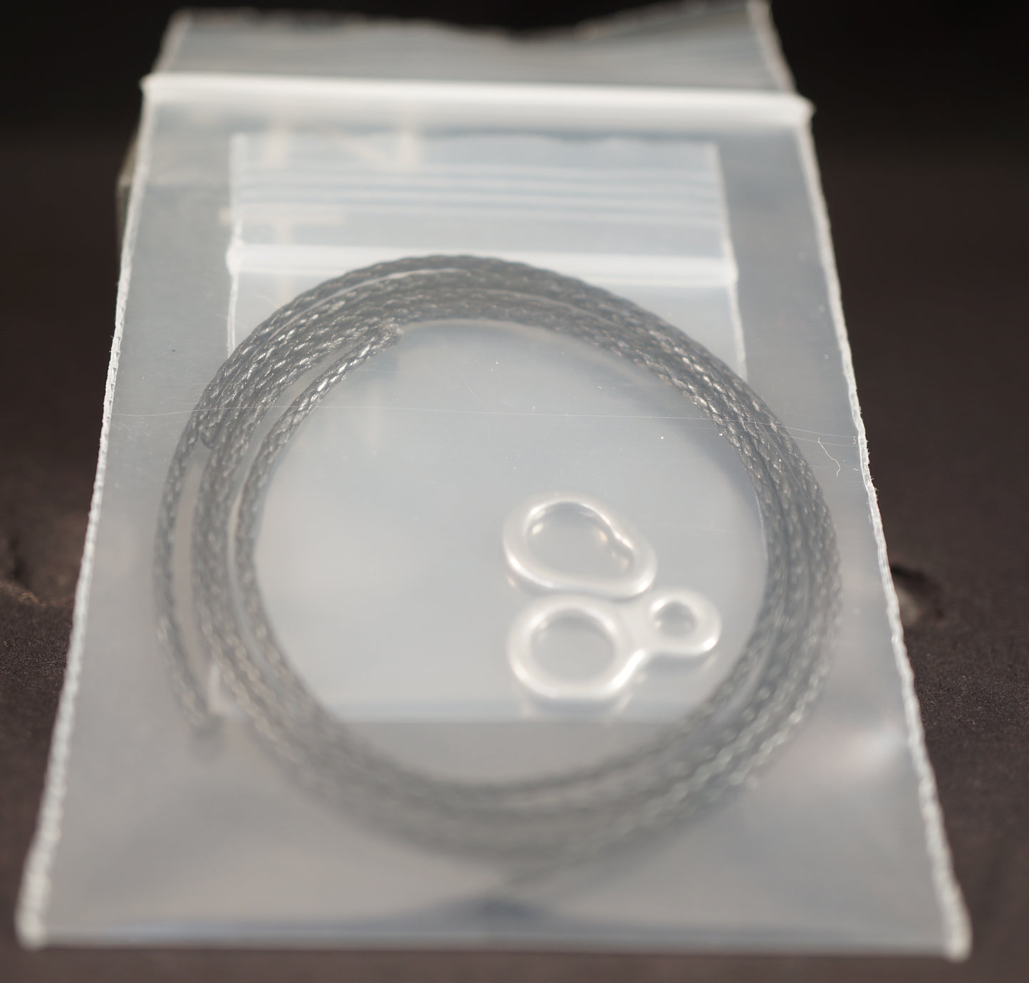 Zipper Pull #5	1.13"x.53"	Titanium